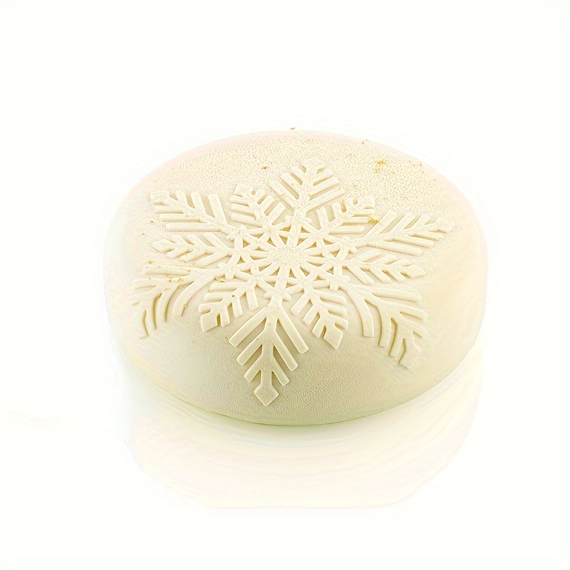 

Festive Christmas Snowflake Silicone Mold For Baking - 17.2cm/6.77 Inch, 19.4cm/7.63 Inch, 5cm/1.97 Inch, 140g