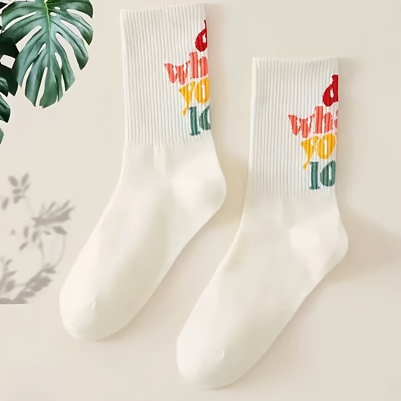 E-shop 1 Paar Frühling/Herbst Buchstaben Mode Damen Socken Preppy Style Trendy Bequem
