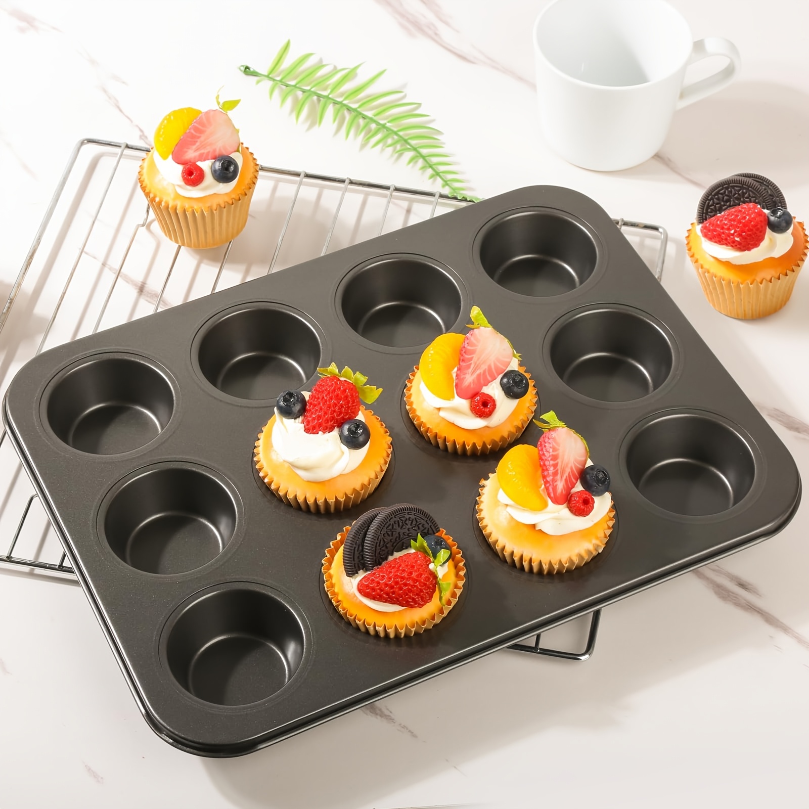 LANYOTA Vierkante Cakevorm, 20x20x5cm Siliconen Bakplaat met Antislipgrepen, Antiaanbaklaag Brownie Bakvorm Cakevorm voor Cheesecake, Brownie, Cake, Brood, Chocoladetaart, 1 stuk