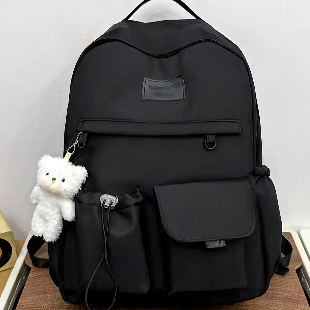 TEMU Sac à dos noir décontracté et élégant de grande capacité, 1 pièce, avec pendentif ours, adapté à un usage , à et aux sorties. Sac à dos scolaire