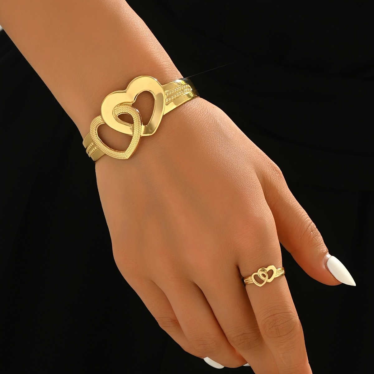 2pcs Bohemian Adjustable Openwork Heart Bangle Bracelet & Ring Set