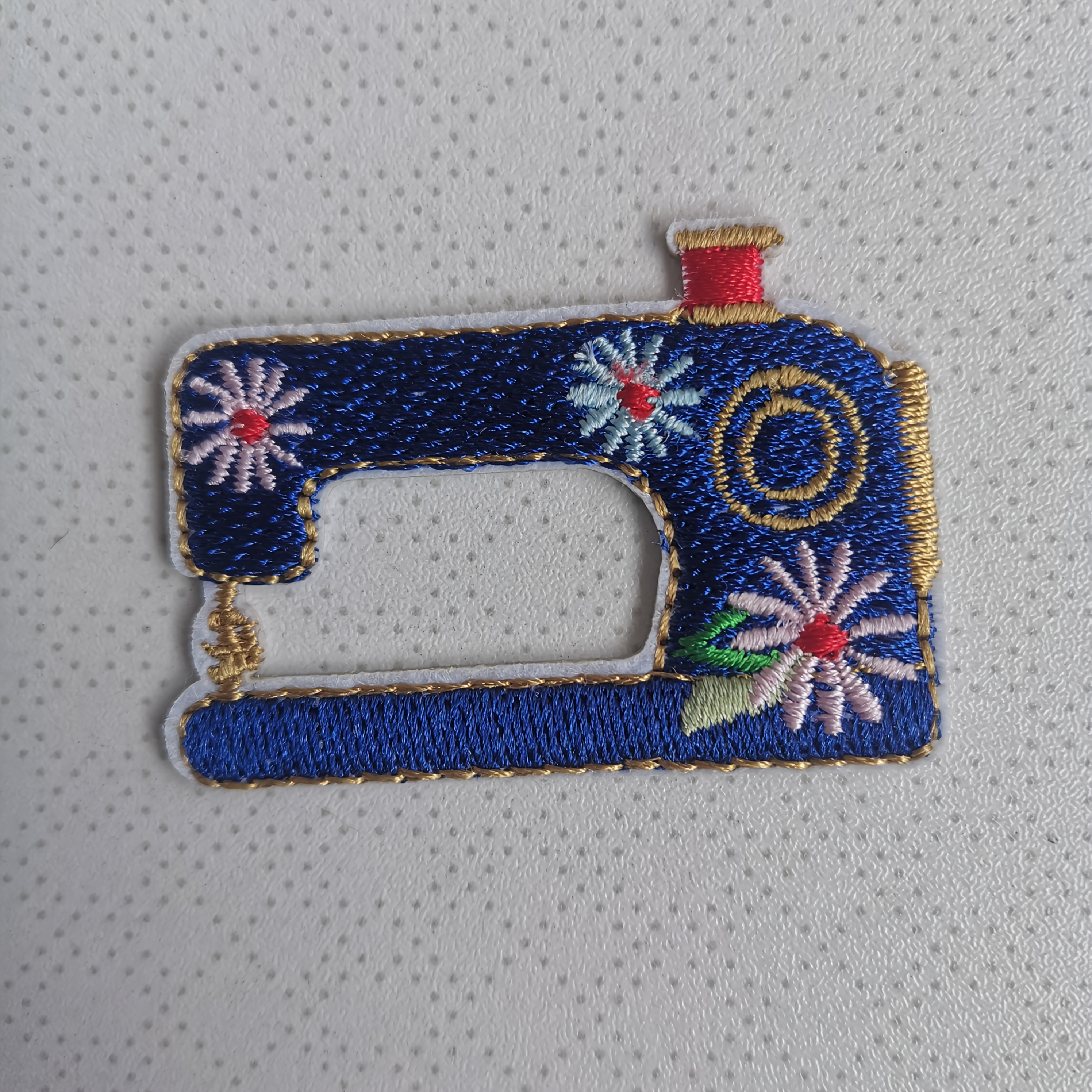 1pc blue vintage sewing machine embroidery iron sew patch Temu