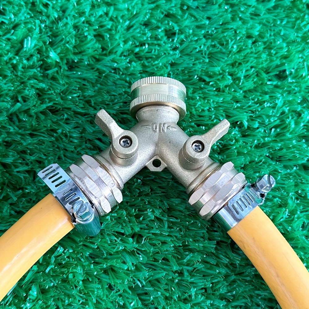 A Solid Brass Heavy-Duty Dual-Direction Y-Shaped Water Faucet Diverter, Weighing 166G, Made of Brass, Featuring a Garden Hose Splitter with Two Outlets And a GHT 3/4 Connector Valve, Includes Two 3/4