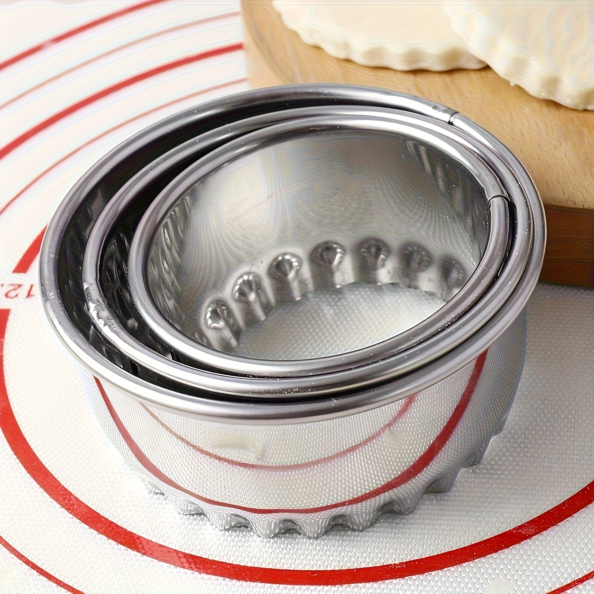 E-shop 3 Stück Edelstahl Runde Spitzen-Ausstechformen, Hausgemachte Teigpresse, Schneidformen, Küchenbackzubehör, DIY Kuchen-, Gebäck- Mousse-Ringe,
