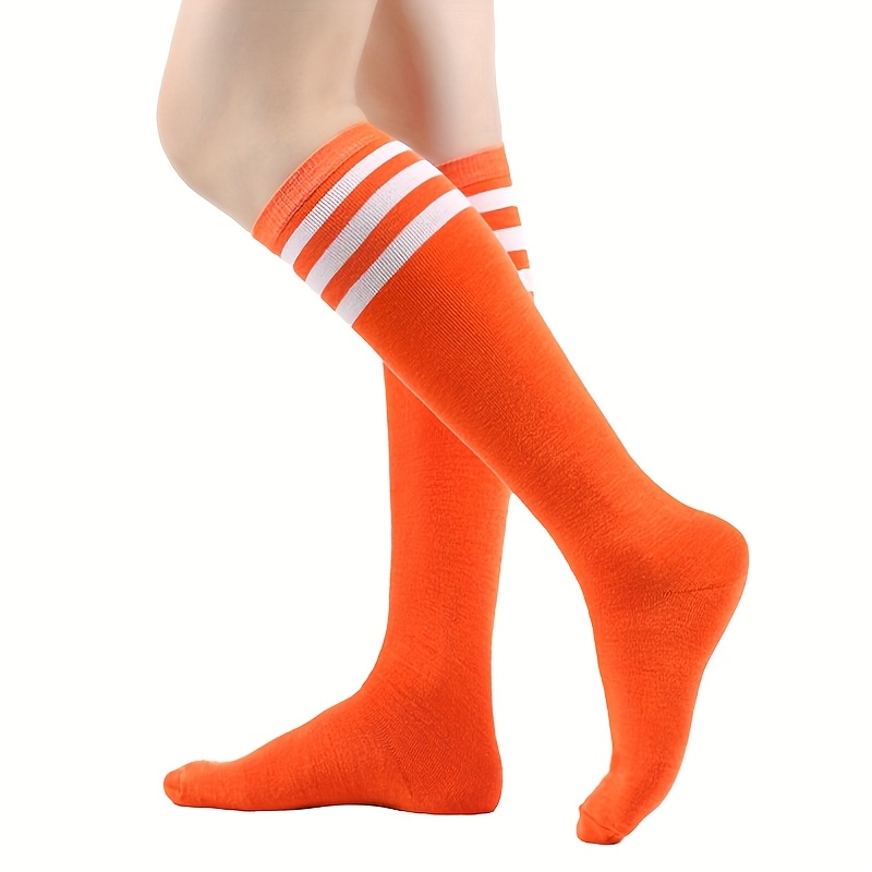 A Pair Of Striped Fashionable High-elastic Knee Socks, Mid-calf Socks And Calf Socks, Suitable For Performances, Shows And Parties