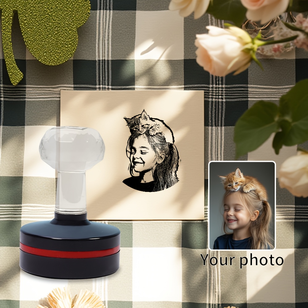 

Timbre Photo Personnalisé - Personnalisez avec Votre Visage ou Design, Noir & Rouge, Idéal pour les Badges Commémoratifs de Mariage & Fête - Téléchargez Votre Photo pour Unique