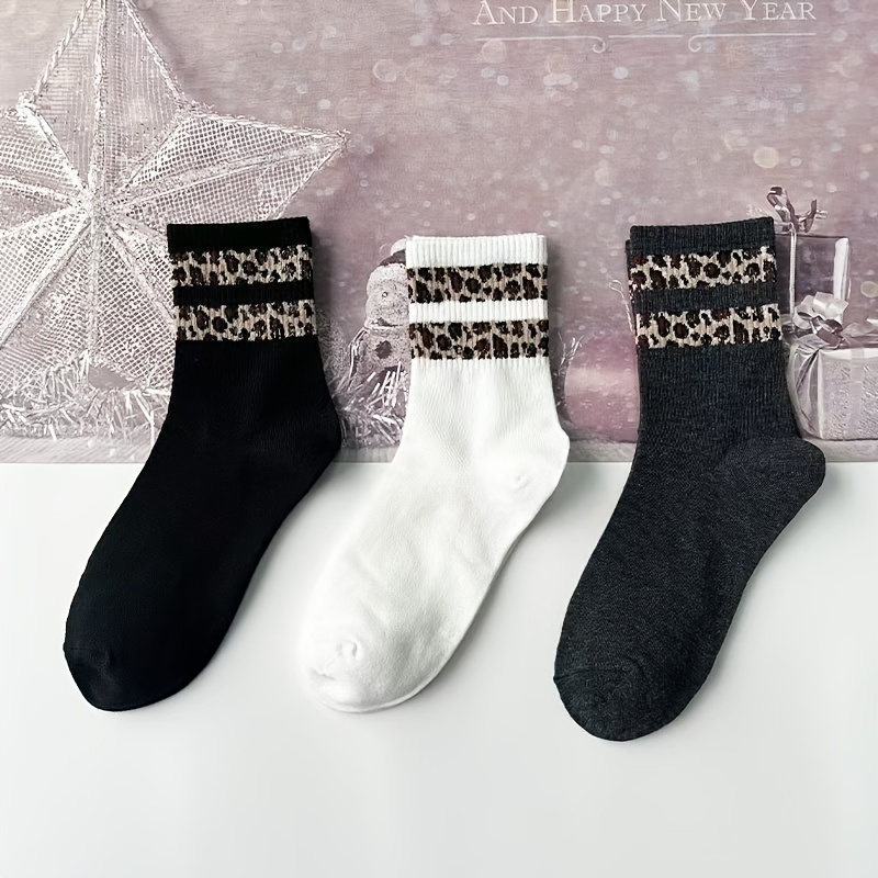 

3 Pairs Of Mixed Color Women's Good-looking Leopard Print Flower Pattern Crew Socks, 80% Polyester, 20% Elastic Spandex, Suitable For , As A Gift For