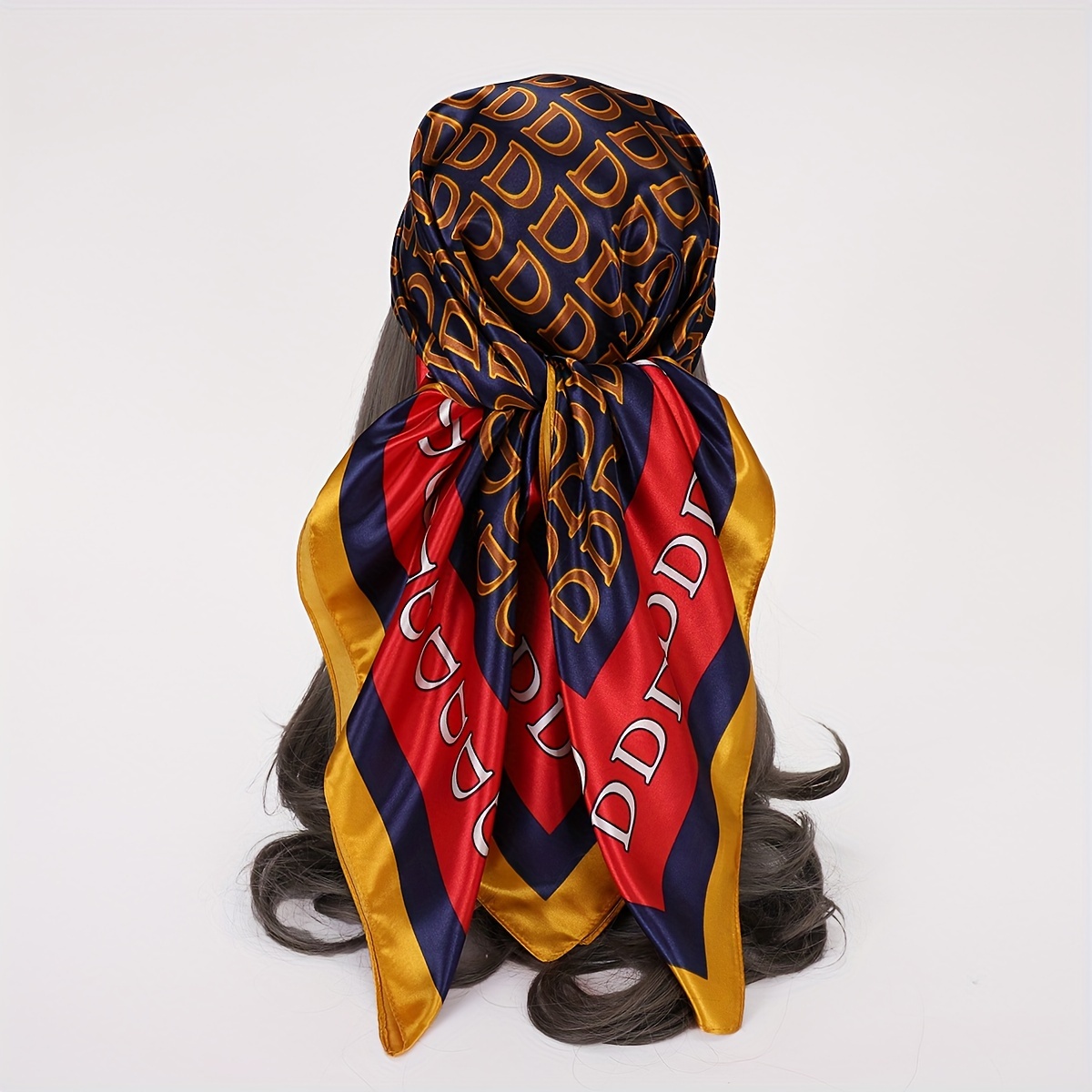 

35.4in Luxurious Geometric Pattern Print Square Scarf, Silk-feel Satin Bandana, Elegant Head Wrap