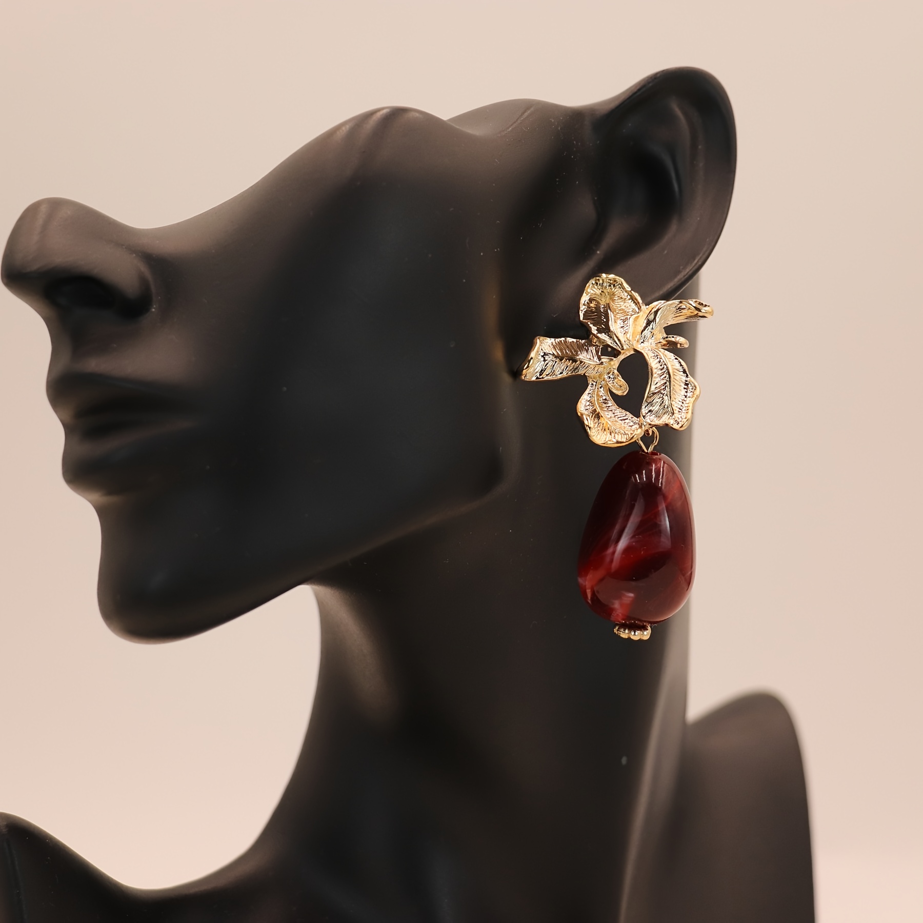Image of 1 Pair Women's Fashion Drop Earrings, Vintage Elegant , Floral Decor, Suitable For Daily All-match, Party, Banquet, Gifting