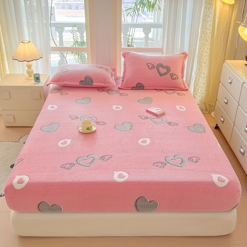 Image of 1pc Heart-winged Fluffy Fitted Sheet, Pink, Long Plush, Birthday Gift, Christmas, Halloween, For Boys And Girls