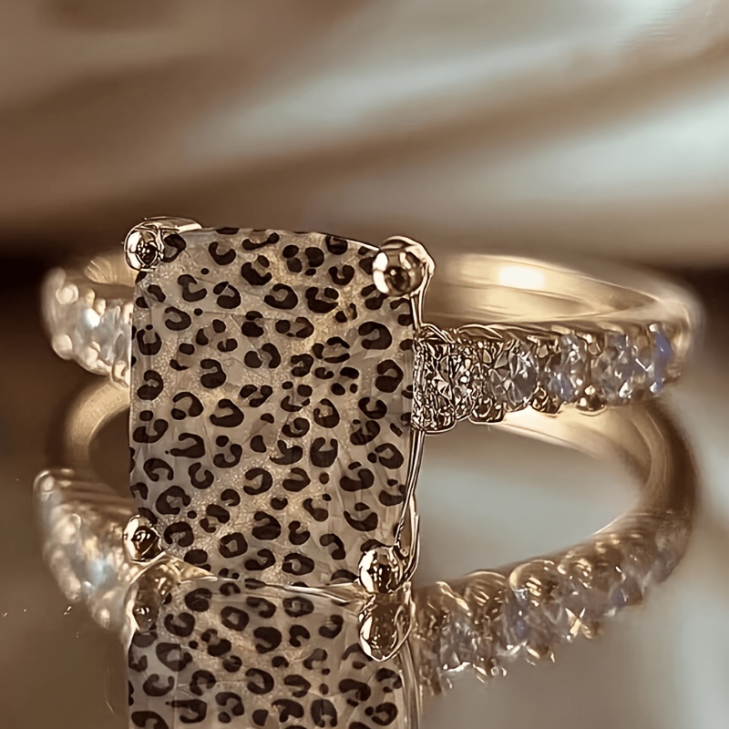 TEMU 1pc Bohemian Retro Leopard Ring Suitable For Women' Wear & Party, Sparkling Pave Statement Piece For Wedding, Christmas, Thanksgiving, Elegant
