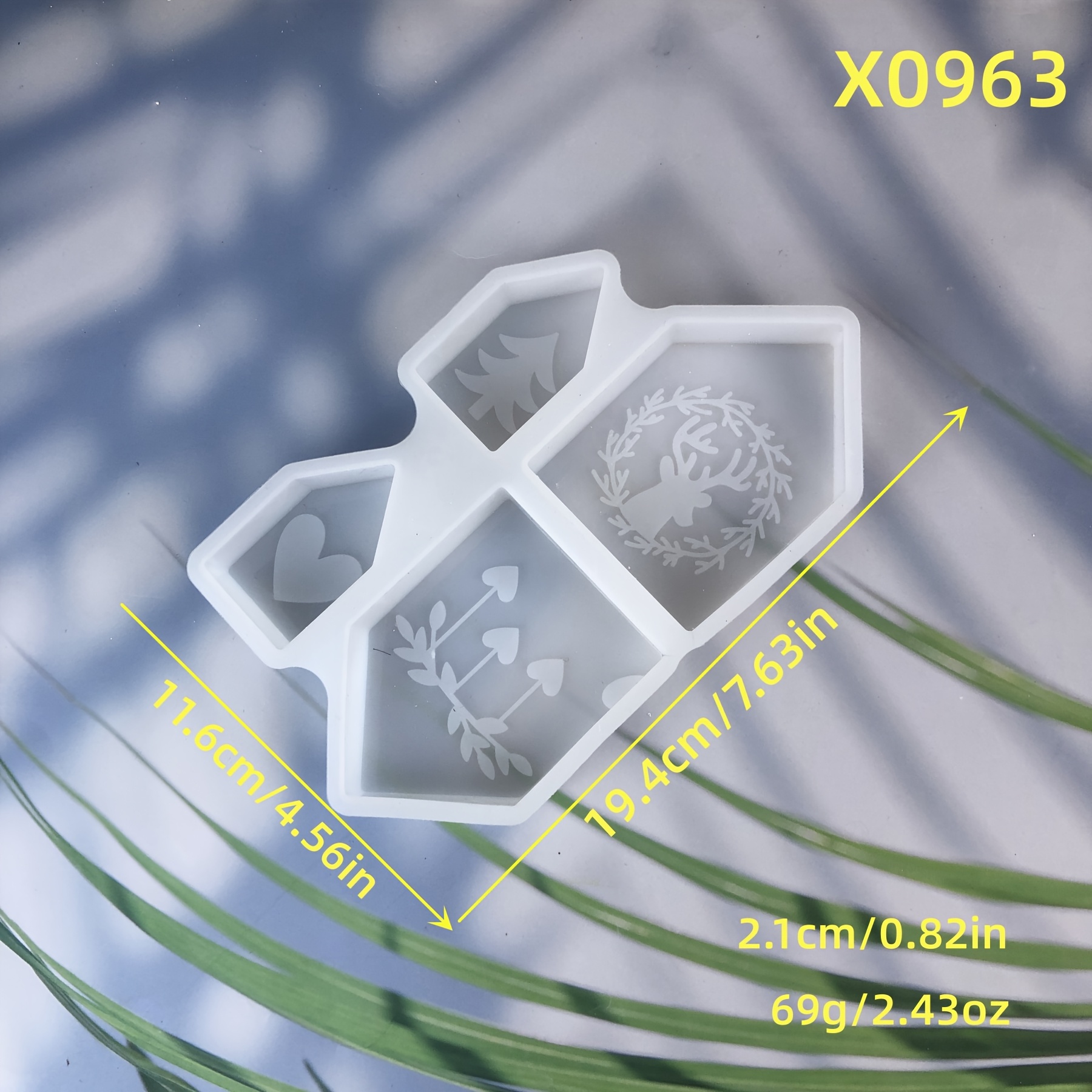 Image of Christmas House Decoration Gypsum Mold Love House Deer Christmas Tree House Desktop Decoration Decoration Christmas Gift Handmade Silicone Mold Resin Casting Mold