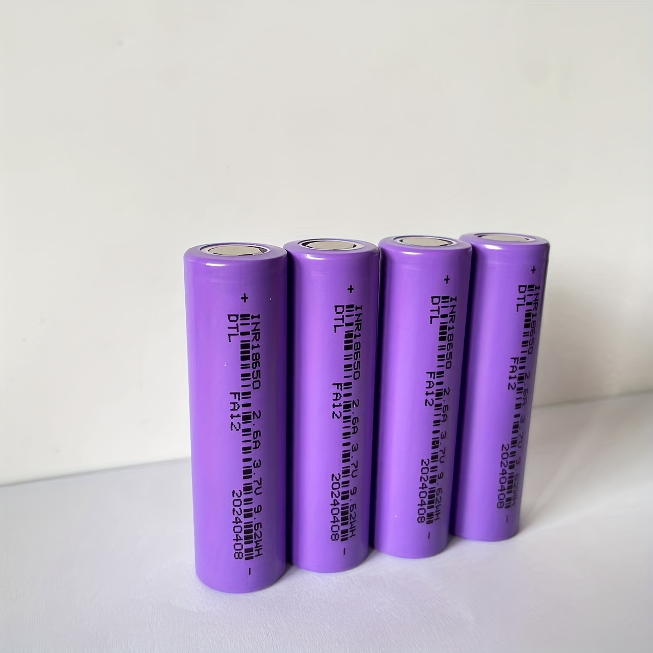 

Batterie Rechargeable 18650 à de 2600mAh - Source d'Énergie Électronique, Lampes - Énergétique Charge