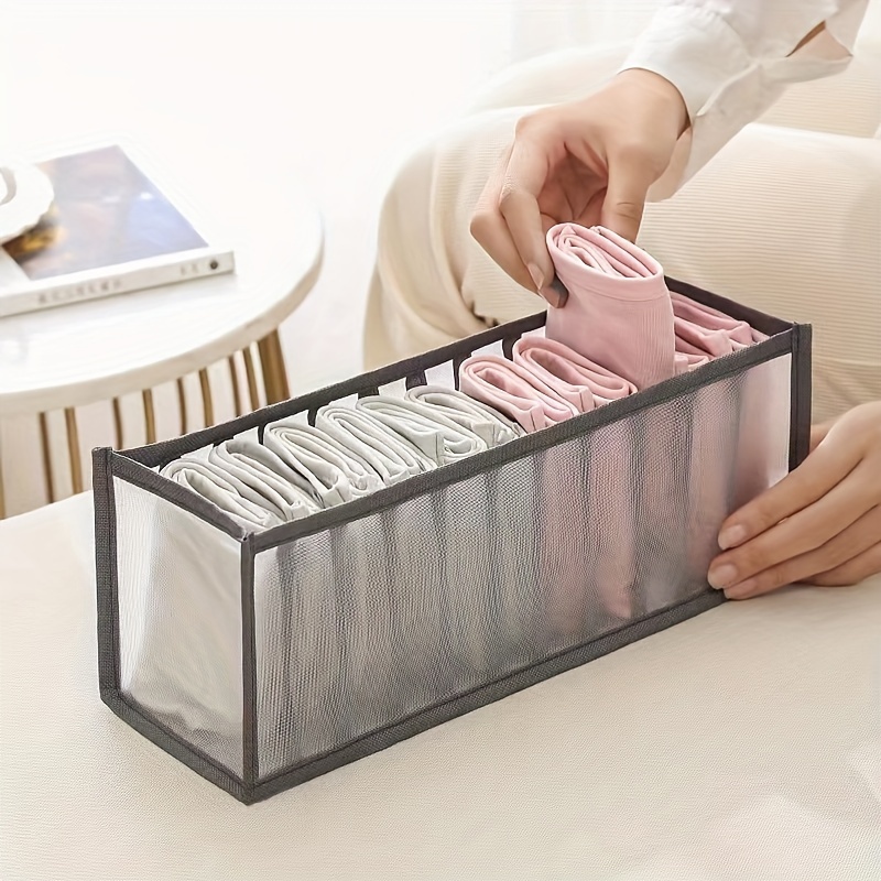 

Organisateur de Rangement Pliable Chic à 11 Compartiments pour Sous-vêtements, Soutiens-gorge & Chaussettes - Tissu Lavable à