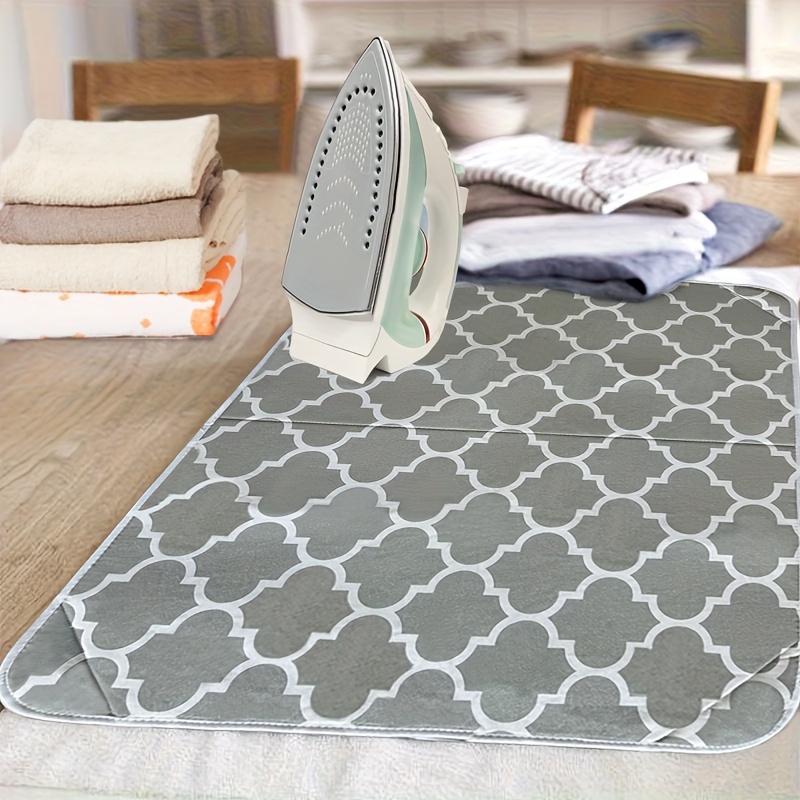 

1pc Portable Ironing Mat With Magnetic Non-slip Backing - Foldable, Ideal For Home, Dorms & Hotels