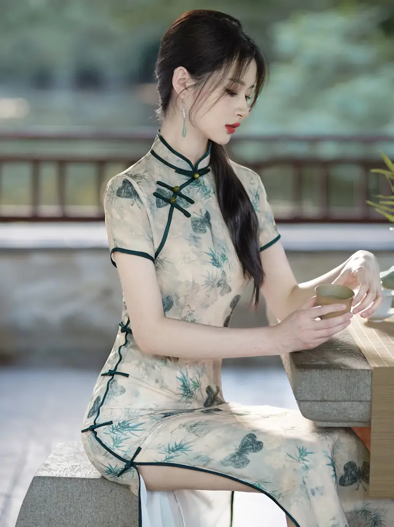 green chinese wedding dress Green Modern Cheongsam, Custom Qipao, Chinese Dress, Green & Pink Floral Cheongsam, Chinese Tea Ceremony Dress, Chinese Wedding Dress