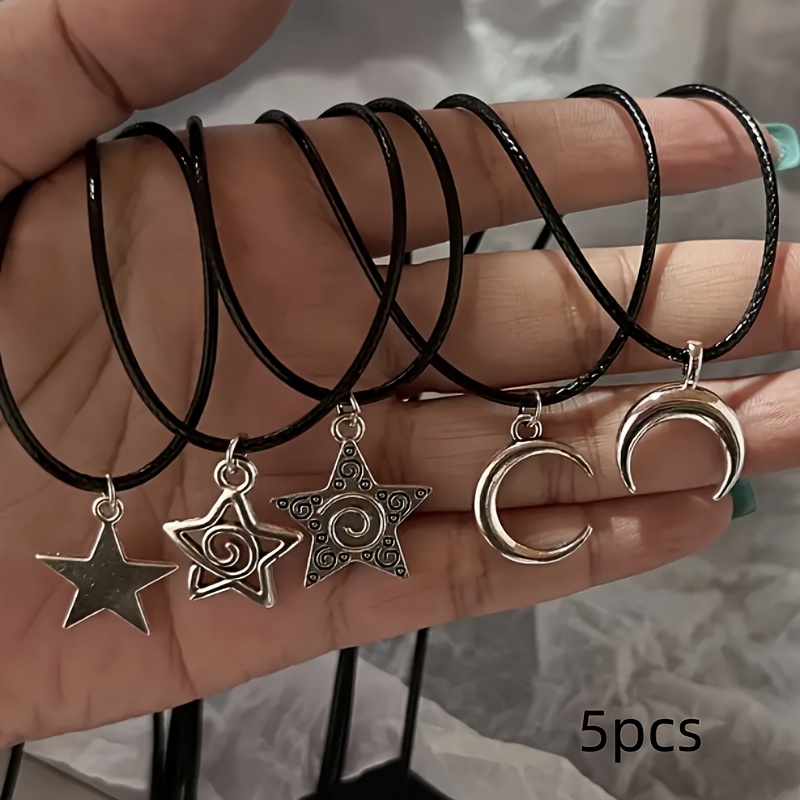 5pcs And Moon Pendant Necklace Set, Fashionable Women's Collarbone Chain, Y2k Aesthetic Jewelry Accessory, Minimalist Street Hip-hop Unisex Necklace, Valentine's Day Christmas Gift