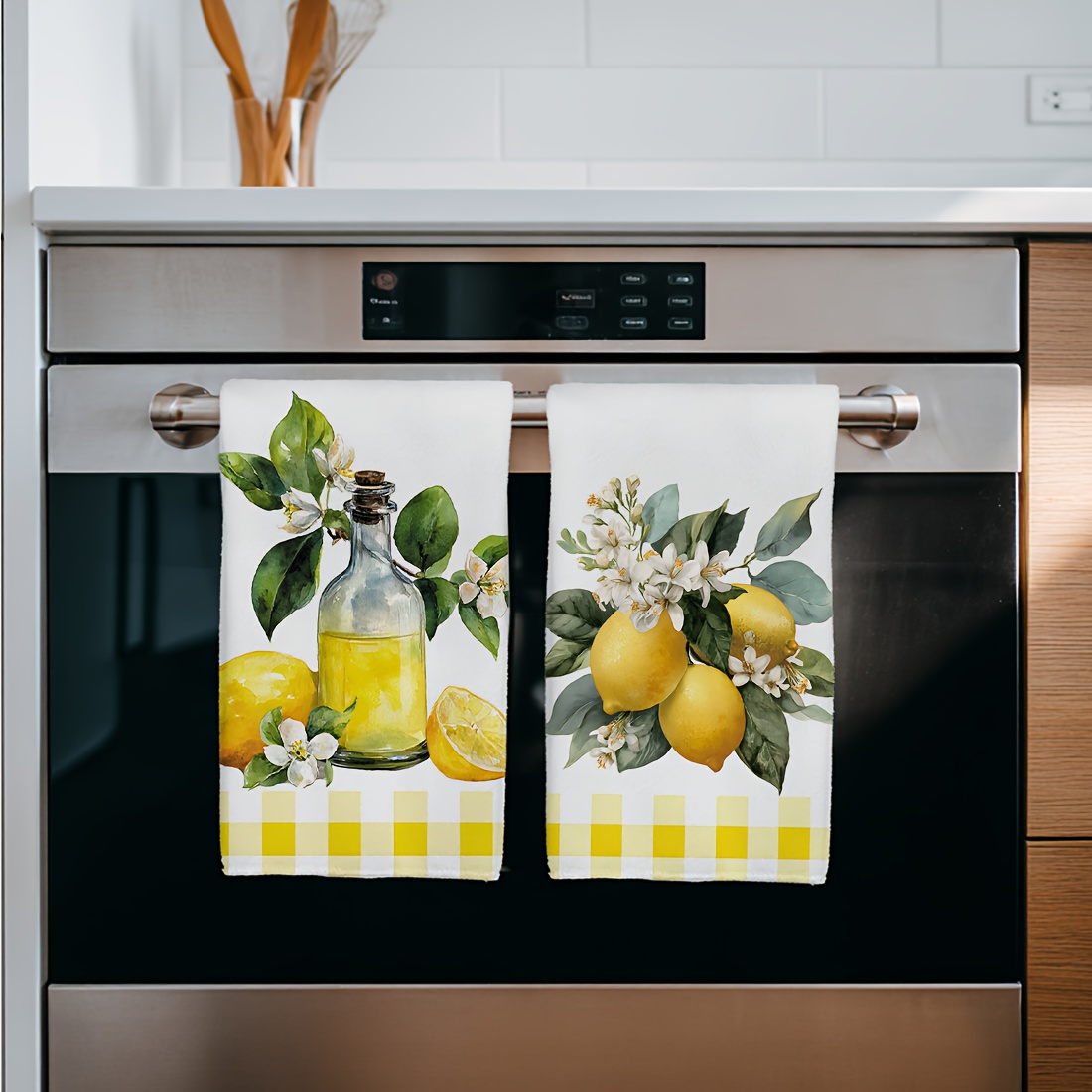 TEMU 2pcs Set: Lemon Floral Print Kitchen Towels, Scouring Pads, And Dishcloths. Features A Lemon Bouquet With Plump Yellow Lemons With Green Leaves