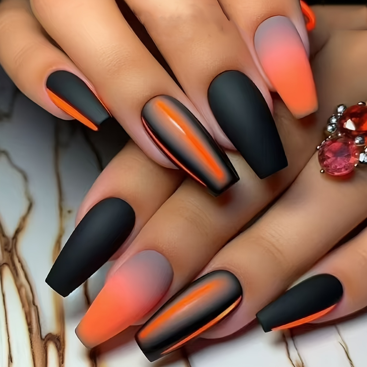 Medium Length Gradient Color-blocking 24pcs False Nails Press-on Nails Nail Stickers Detachable For Daily Outing Party Wear