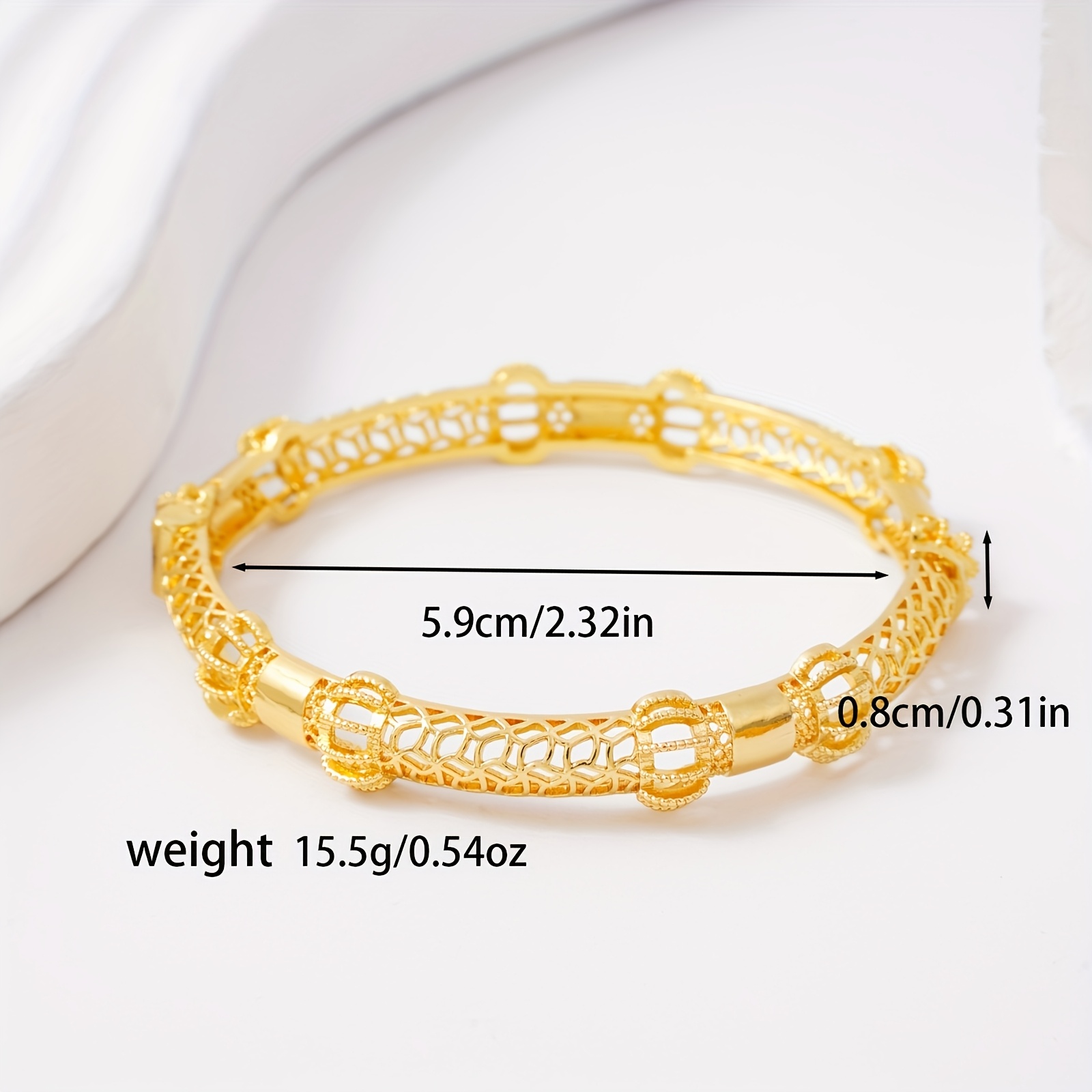 2pcs Elegant Golden Openwork Bangle Bracelets, Festive Gift
