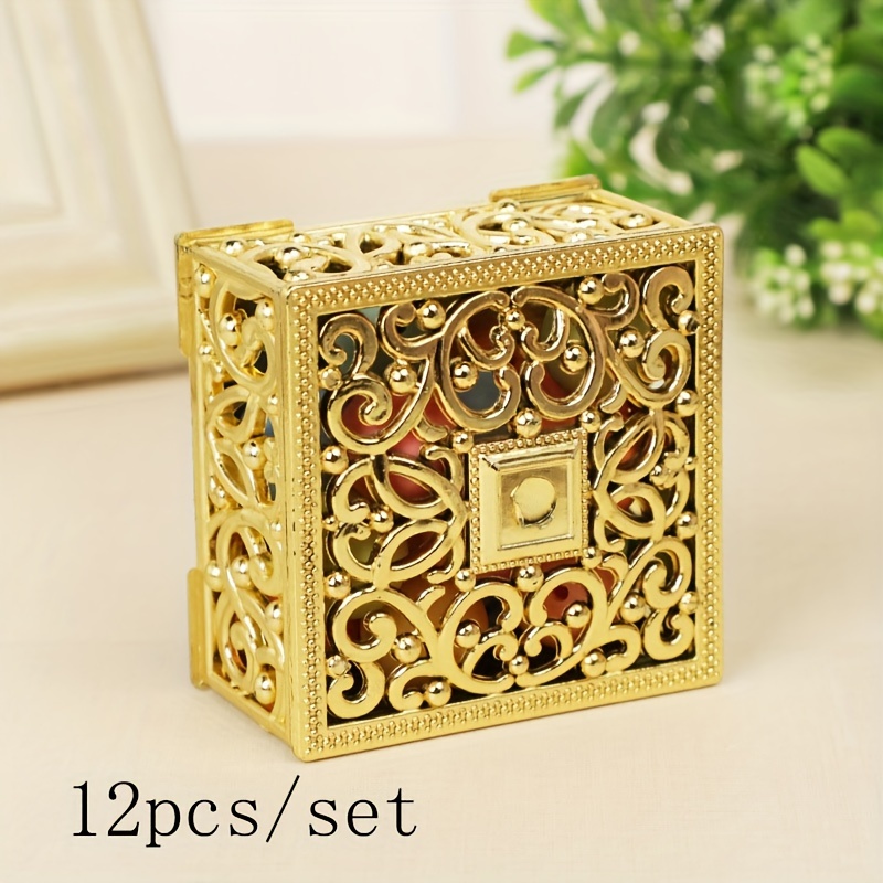 

Set Of 12 Elegant Square Plastic Material Hollow Gift Packaging Boxes