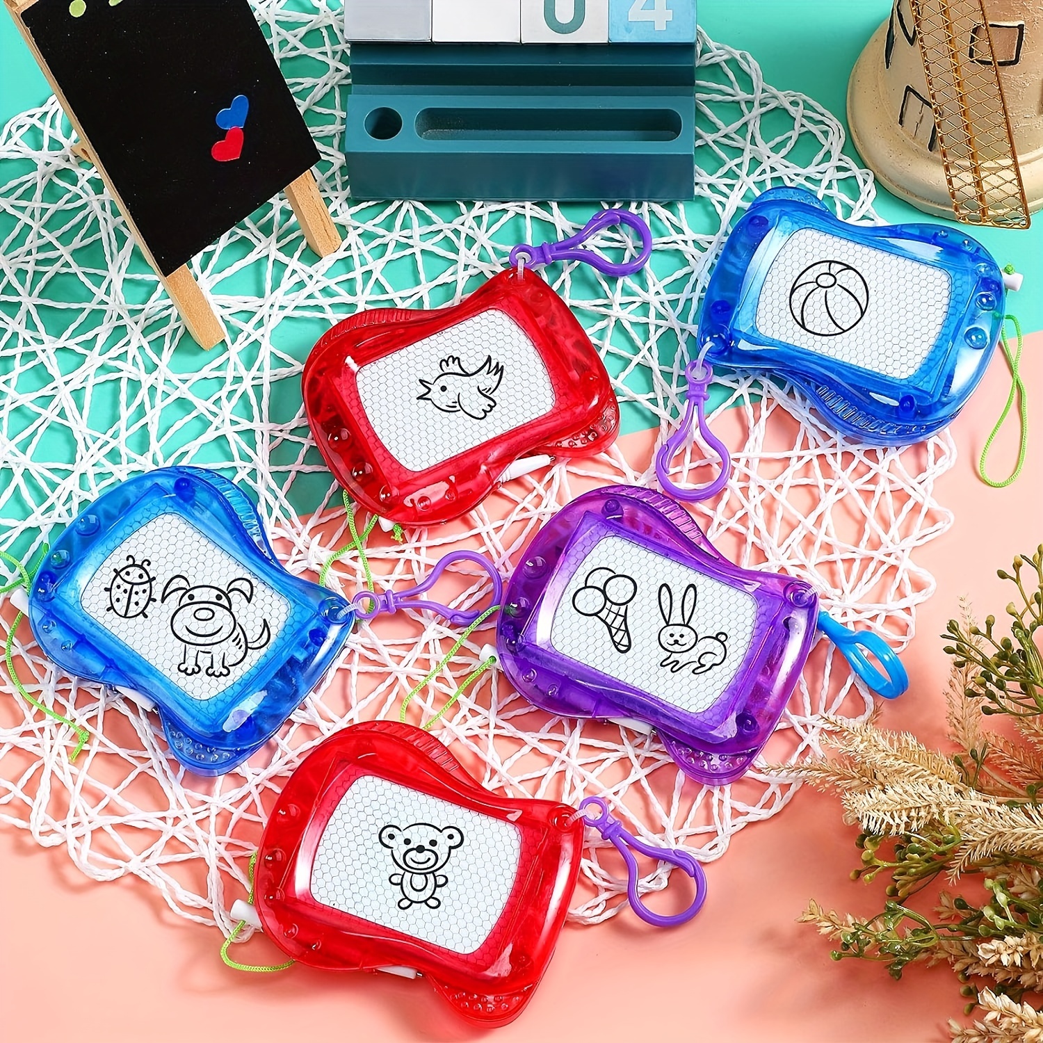 

8pcs, Mini Magnetic Drawing Board For Kids, Backpack Keychain Clip Drawing Boards, Erasable Doodle Sketch And For Boys And Girls, Birthday Party Favor And Goodie Bag Filler