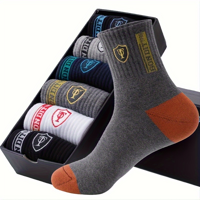 5 Pairs Of Men's Trendy Breathable Mid-Calf Socks, Comfortable Casual Soft Socks, Anti-odor Sweat-absorbing Breathable Comfortable long thick socks, Ideal for Daily Wear & Outdoor Activities Autumn and Winter warm Men's Sports Socks