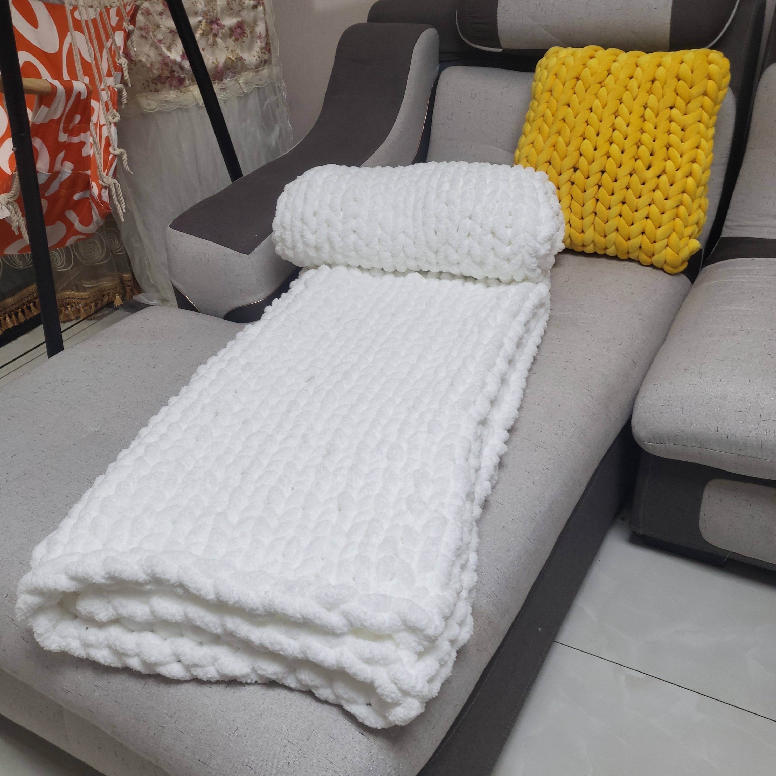 1pc Chenille Striped Hand- Blanket