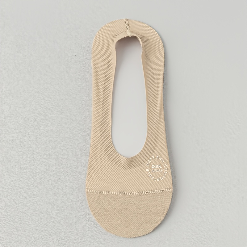 4 Pairs of Summer Thin Men'S Invisible Socks with The Letter 'NCDATE', Comfortable, Skin-Friendly, Soft, Elastic, Breathable, And Moisture-Wicking. Featuring a Hollow Mesh Design, They Are Lightweight, Non-Slip, Sweat-Resistant