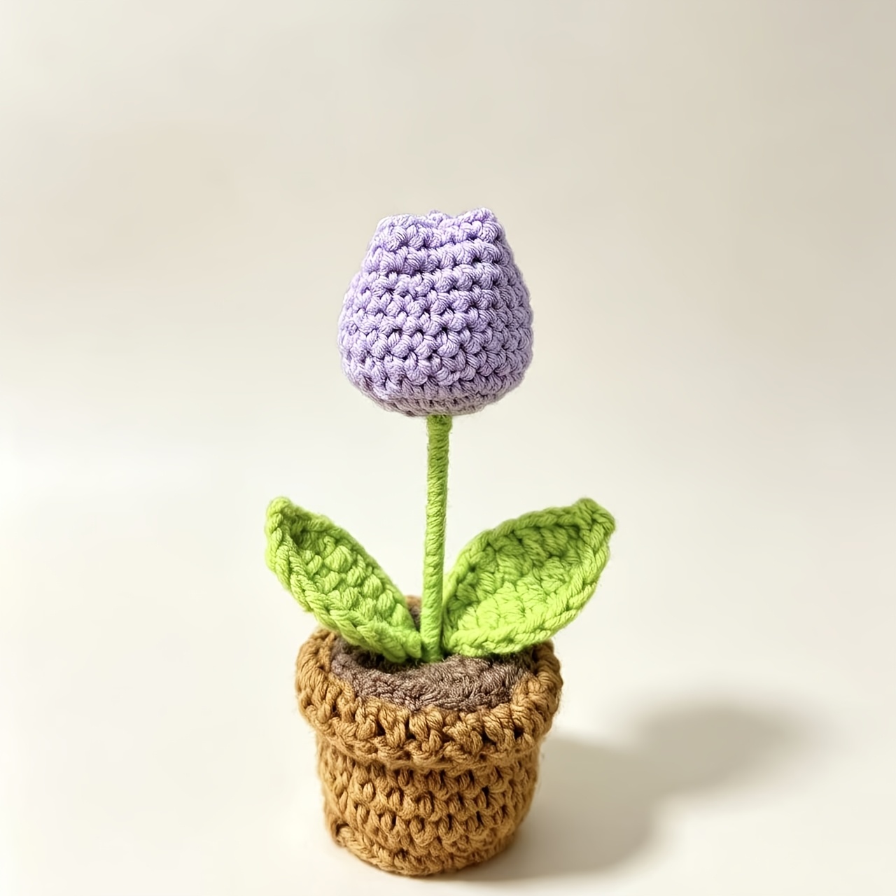 TEMU A Creative New Fully Crocheted , Artificial Flower, Suitable For Desktop Decorations, Car Decorations, Birthday Gifts, Souvenir Gifts,