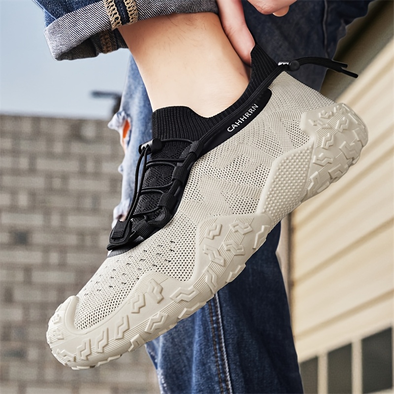 Sneakers, New Summer Men's Breathable Knit Mesh Sock Shoes, Outdoor Sports Hiking Running Shoes, Thick-Soled Wear-Resistant Sneakers for Daily Commuting, Low-Top Trendy Sports Shoes