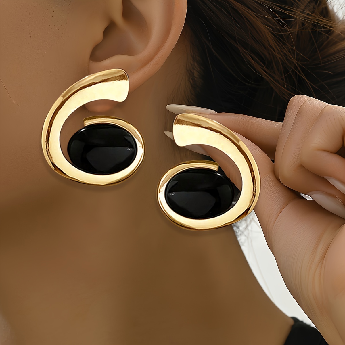 

Vintage-inspired Zinc Alloy Earrings With Geometric Design, Durable Stainless Steel Hooks, Suitable For Everyday Wear