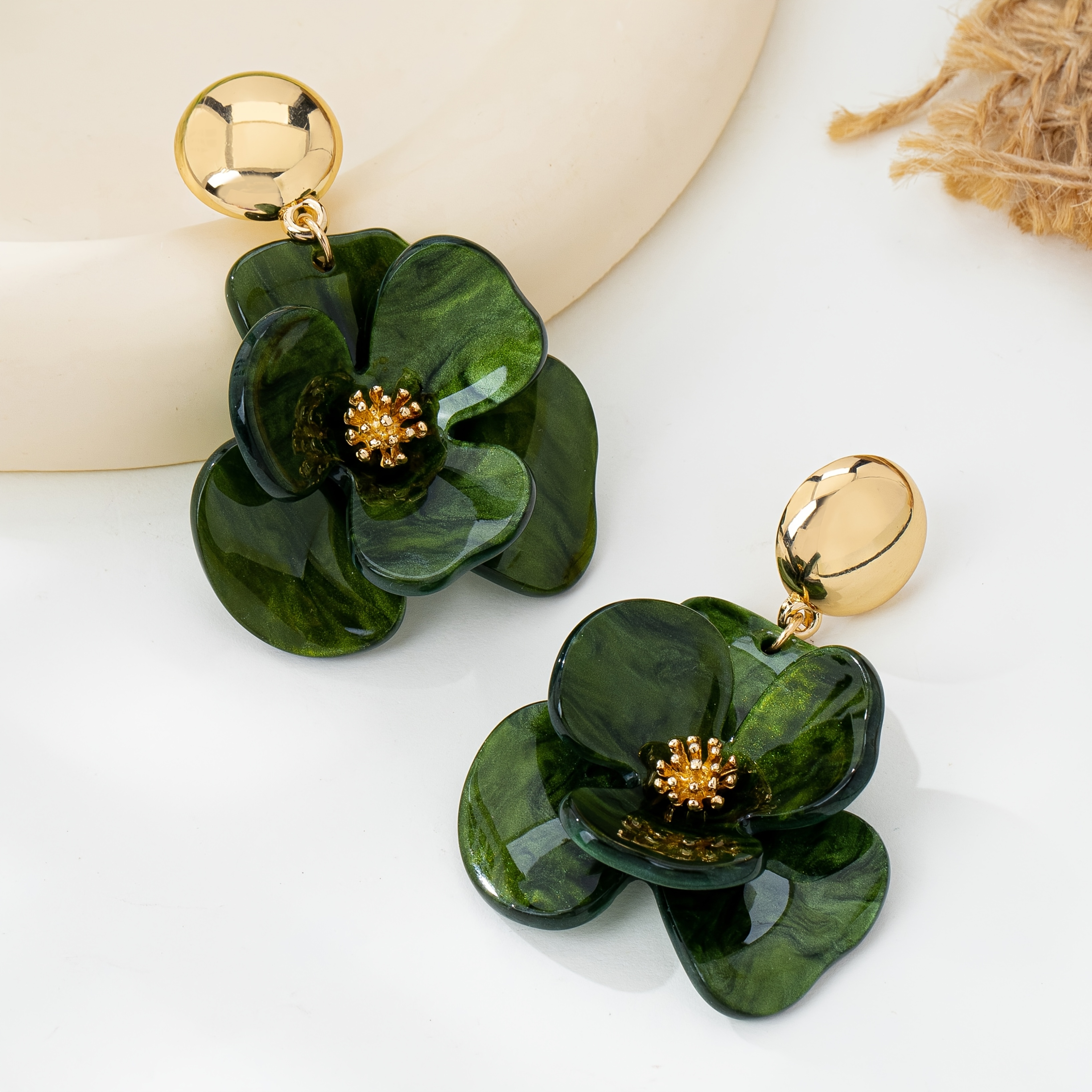 TEMU A Pair Of Stylish Vacation-inspired Acrylic Flower Drop Earrings, Perfect For Women' Wear, Summer Beach Holidays, Or Music Festivals
