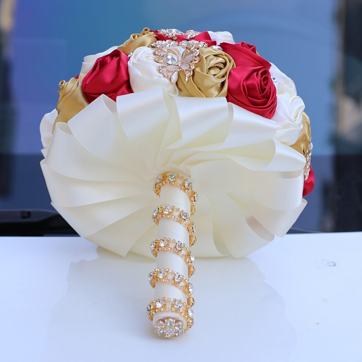   marosim uchun buket, kristal aksessuarlar bilan, to'y qo'l gullari, to'liq lentali, kelinning buketi, hashamatli marosim bezaklari, tafsilotlar 10