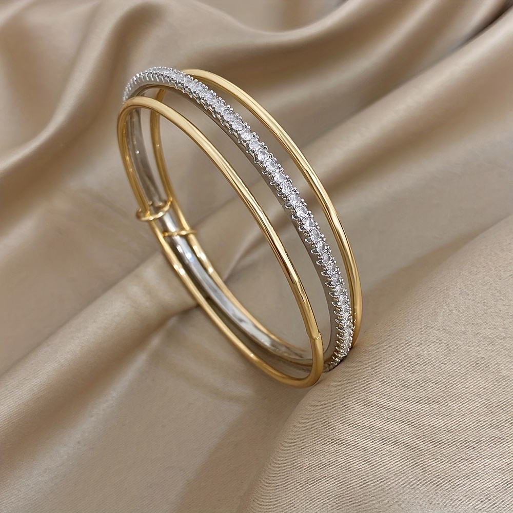 E-shop Gold- Silberfarbenes Design, Dreischichtig mit synthetischem Zirkonia besetzt, Mikro-Inlay 304 Edelstahl Armband, Nischen-Design, Hochwertiges