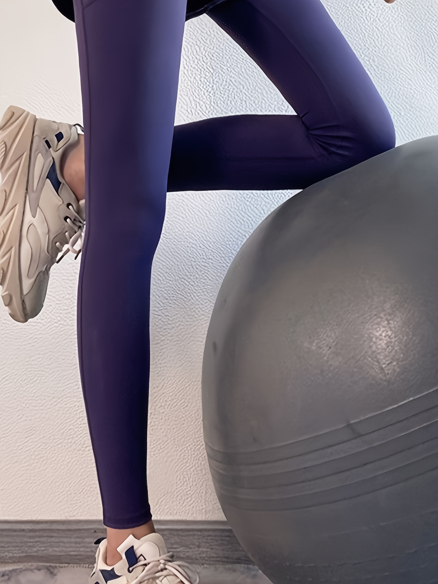 Yoga pants with skirt overlay hotsell