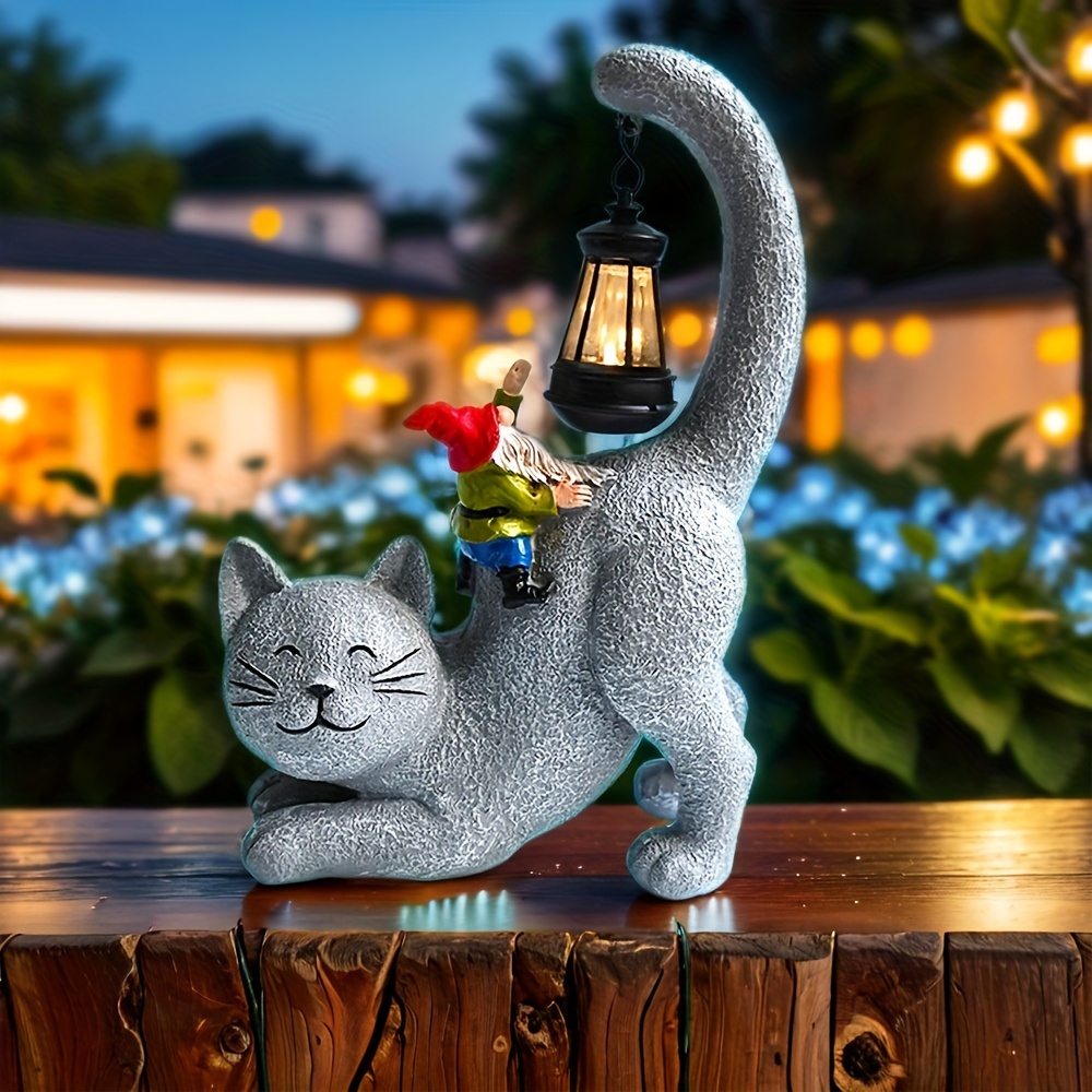 

1 Pc Solar Cat Garden Gnomes Statues, Cute Cat Figurine Outdoor Decorations With Lantern Light For Patio Balcony Yard Lawn, Garden Art Ornaments Gifts For Mom Grandma Home House Decor