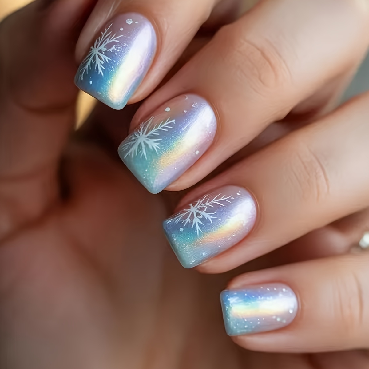 TEMU Christmas Short 24pcs Glossy Snowflake Pattern Press-on Nails, Blue Gradient False Nail Stickers, Easy To Remove And Reuse, Wearable Nail