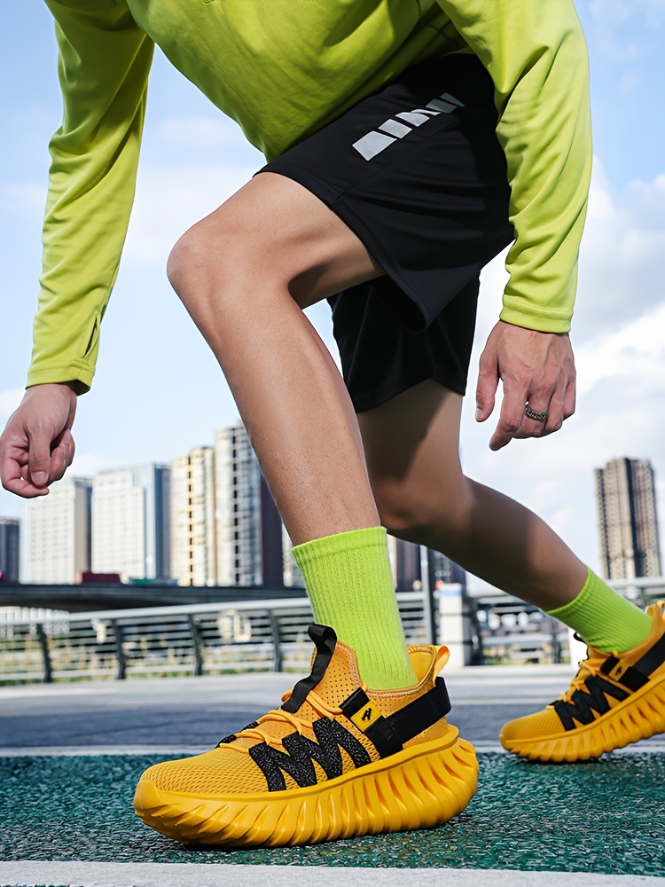 Men'S Cross-Country Sneakers Designed for Road Running, Featuring All-Terrain Grip Suitable for Fitness, Jogging, Hiking, And Outdoor Trail Running. These Shoes Are Slip-Resistant, Breathable, Lightweight