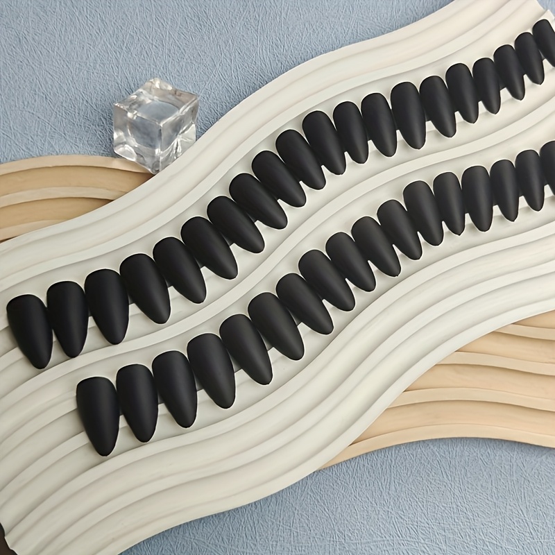 240pcs Matte Black Press on Nails Almond Fake Nails Artificial Black Nails Medium Length Almond Shaped Nails Press ons, Stiletto False Nails for Women, Medium Almond Nails, Thick Natural Acrylic Gel Nails Salon Quality, Nail Art, Stiletto Shape