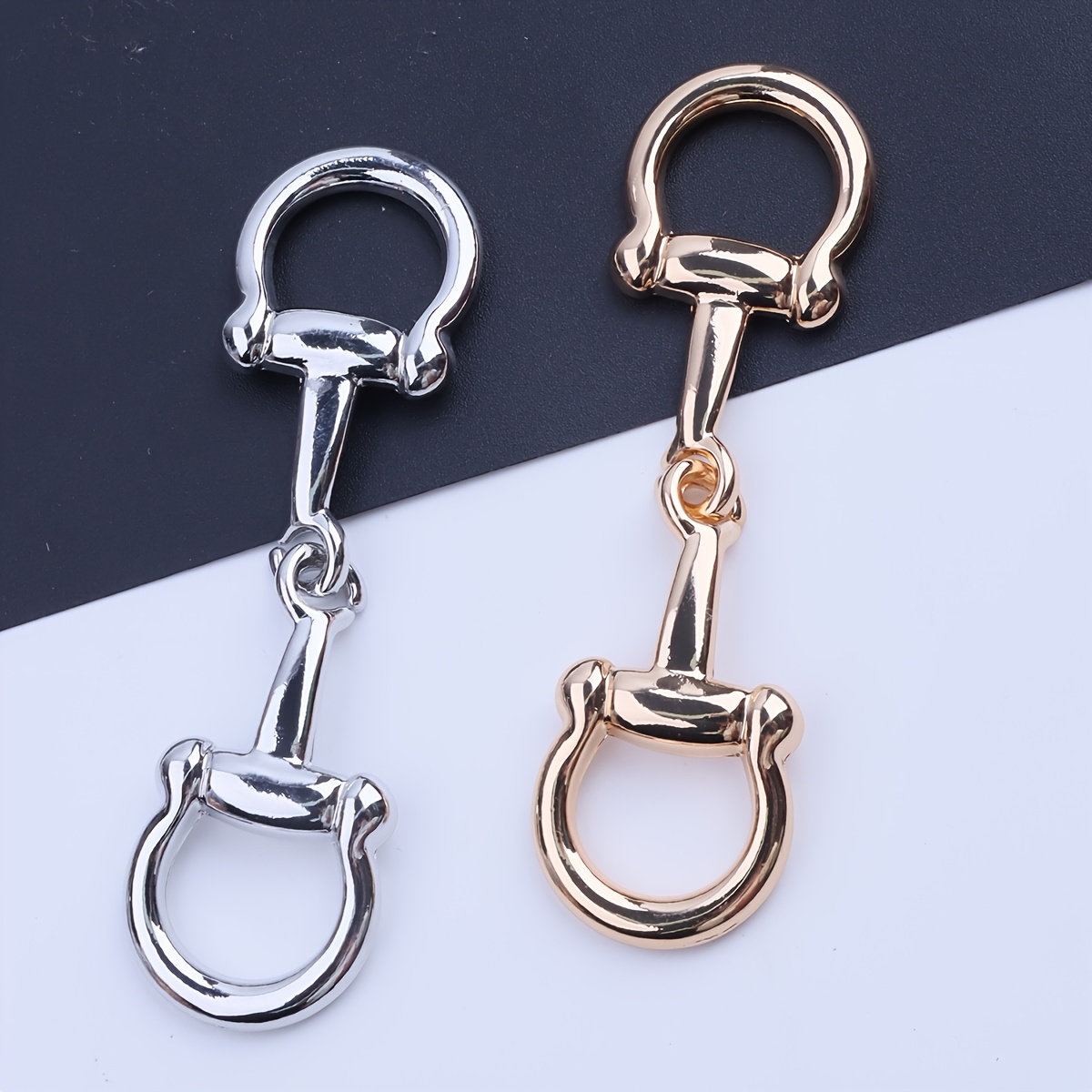 Elegant And Versatile Scarf Ring: Effortlessly Create Multiple Styles
