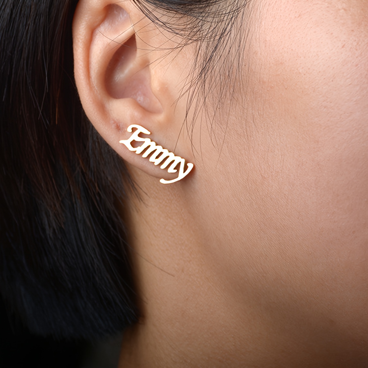 TEMU Orecchini con personalizzato da , caratterizzati da un design minimalista ed elegante con accenti di lettere, realizzati in acciaio inossidabile