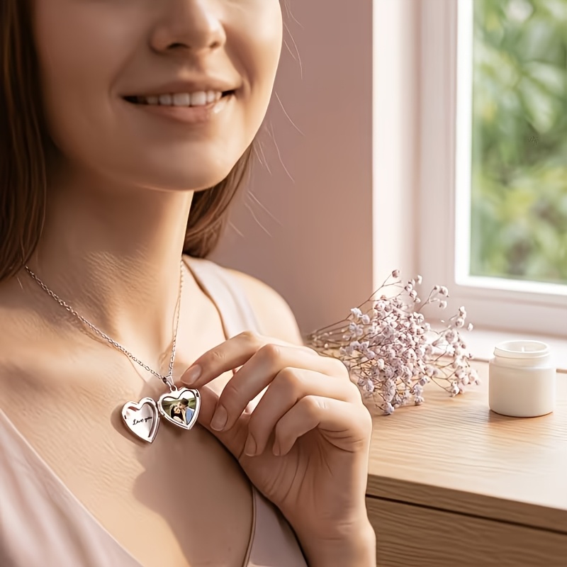 Customized Photo Heart-Shaped Pendant Necklace — Thoughtful Gift