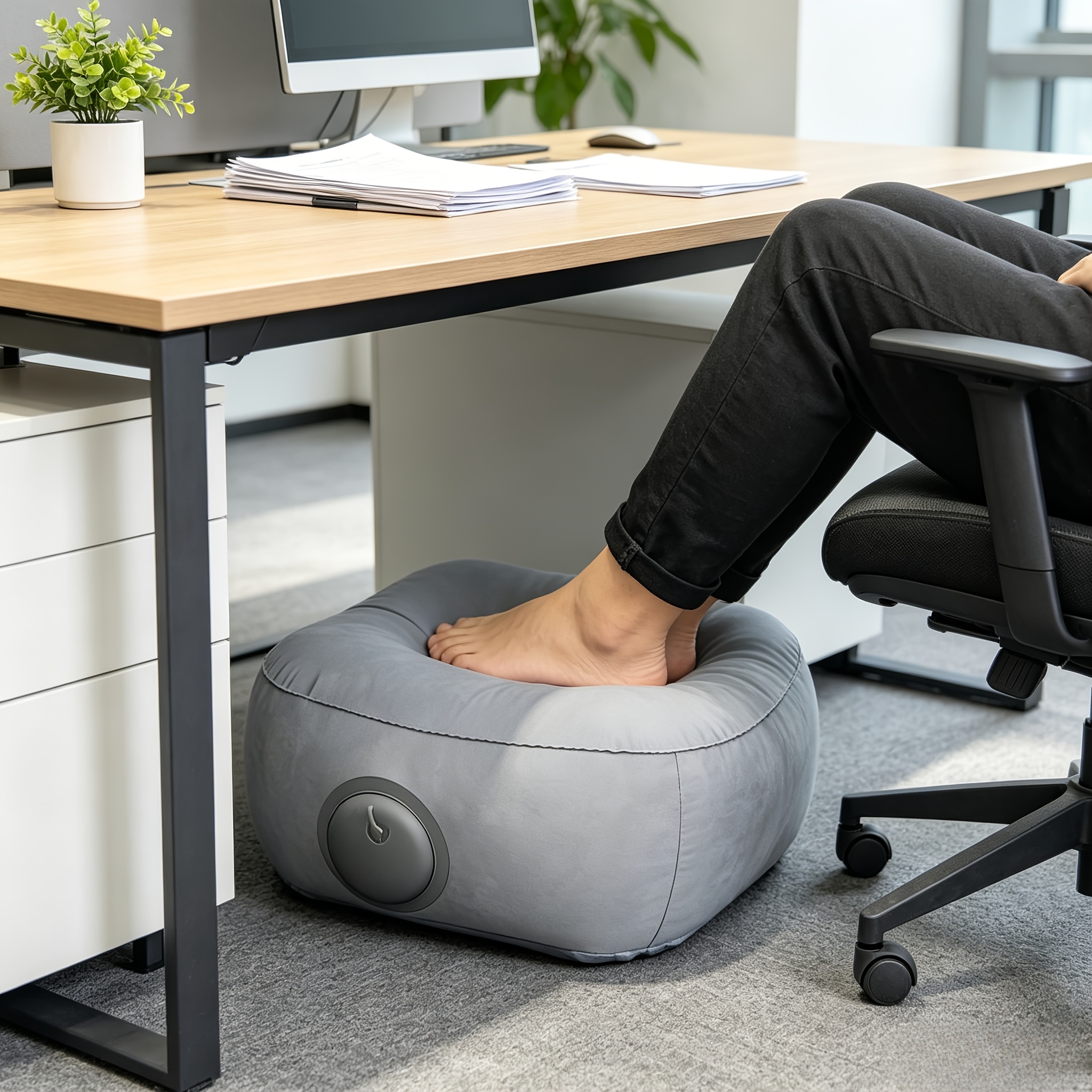 item picture thickened pvc inflatable   rest adjustable inflatable   stool portable  rest for airplane train office home foldable for storage