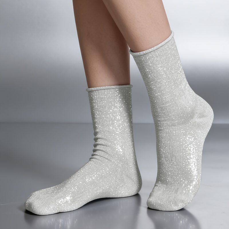 E-shop 1 Paar Damen Frühling/Sommer silbrig-weiße Wadenhohe Socken mit goldenem silbrigem metallischem Glitzer gewellten Rändern