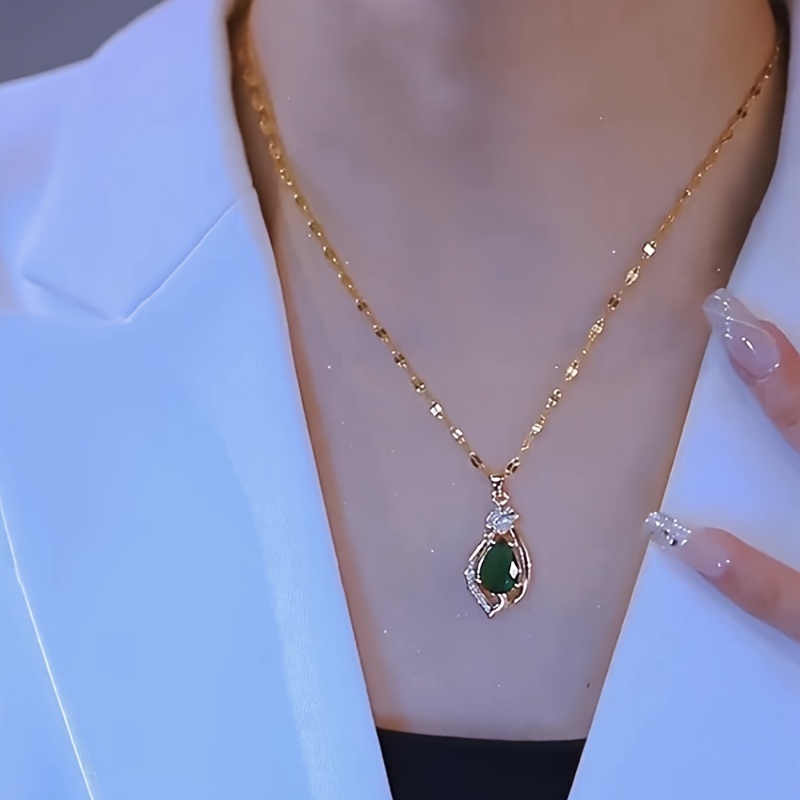 1pc and emerald pendant for or any details 0