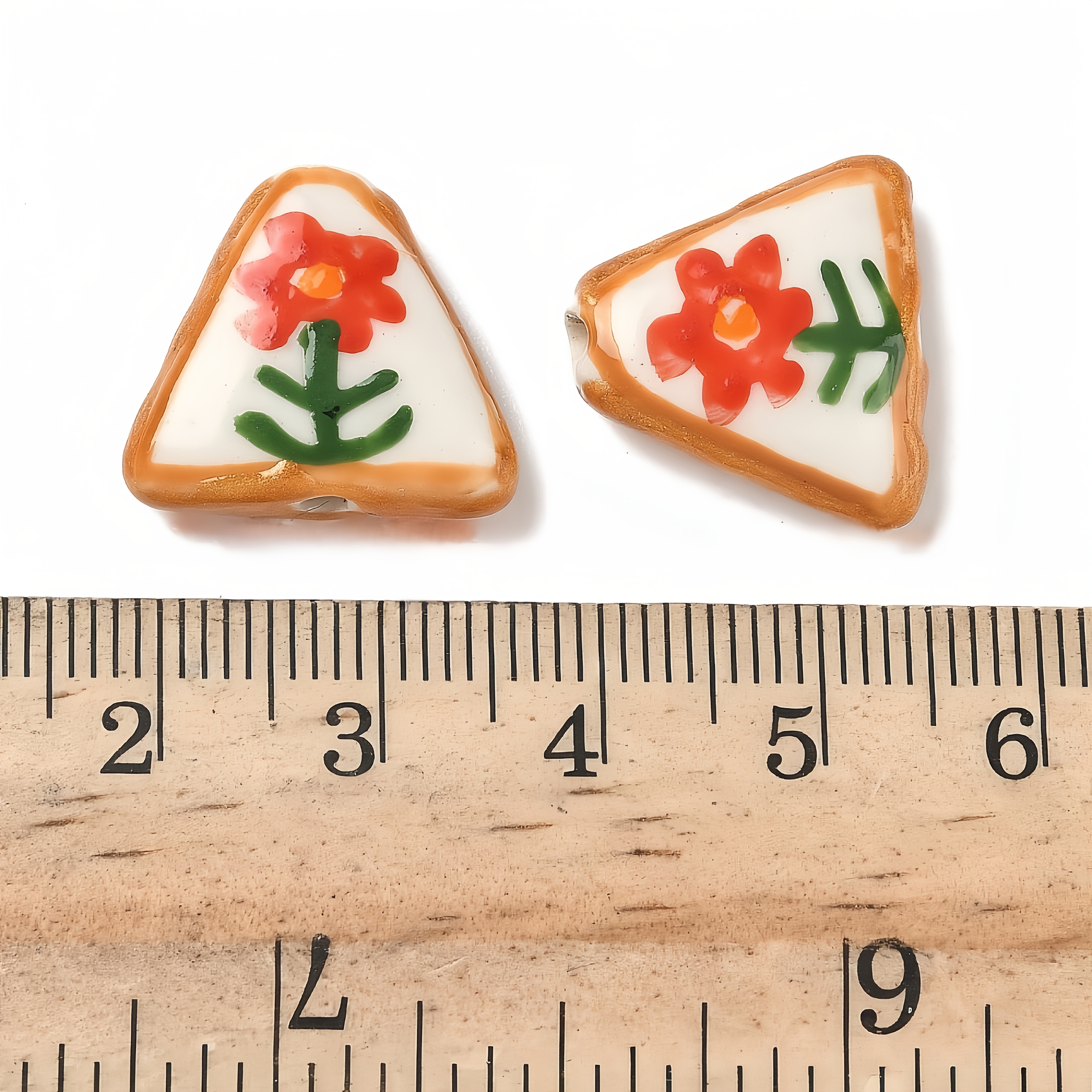 10 Retro Painted Flower Triangle Beads for Bracelet Making