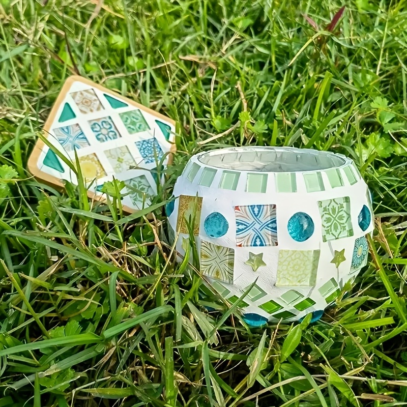 100g/3.53oz スタイル モザイクガラスタイル 鮮やかな青と白の複雑な花