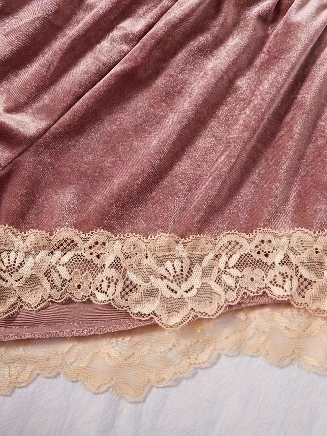 жіночий піжамний комплект з ватинчастого вельвету з мереживом: топ-камісоль, шорти, штани, халат, набір з  /чотирьох предметів, повсякденний вельветовий піжамний комплект Опис товару 4