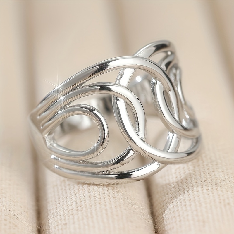 TEMU 1pc Of Fashionable Minimalist Geometric Hollowed-out Rings, Suitable For Wearing In Various Occasions, Is A Perfect Surprise Gift For Her